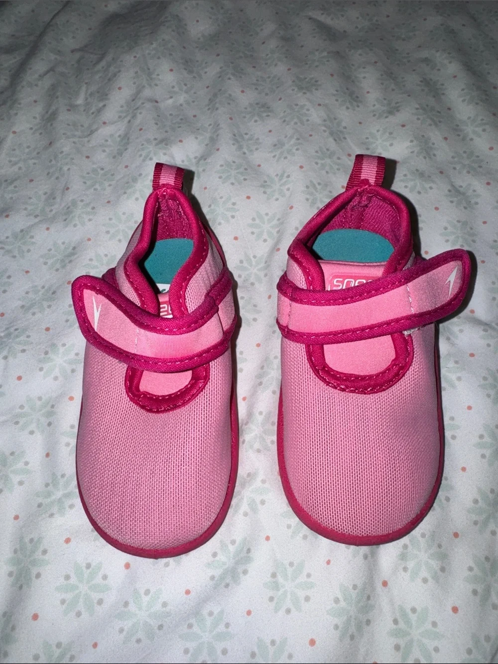 Speedo Pink and Magenta Kids Water Shoes with Hook-and-Loop Strap